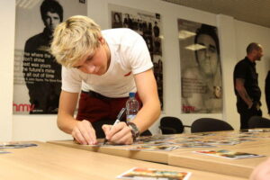 Niall Horan degli One Direction è mancino